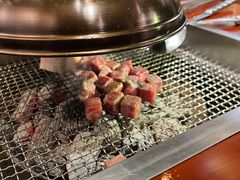 雪花肉粒-肉甲韩国木炭烤肉(新壹街1店)