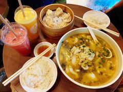 酸菜鱼-大食代美食广场(迪士尼小镇店)