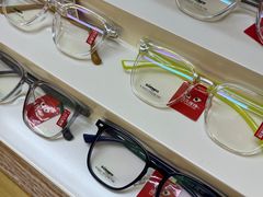 -优医视平价眼镜蔡司依视路折扣工厂店(德胜门店)