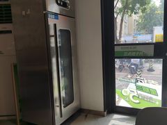 -三点把子肉(山大北路店)