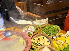-民食香·腊排骨野生菌美食(木府店)