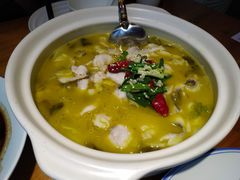 酸菜鱼-灶丰年间(定安路店)