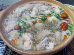 -蚝堡海鲜·威海菜·海肠捞饭·烧烤·亚洲吃蚝公司(幸福门店)