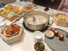 -煲王粤菜餐厅(中侨中心店)