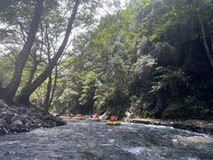 -大围山峡谷漂流