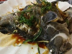 -覃记海鲜美食餐厅