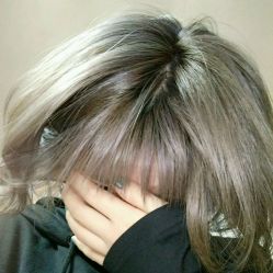 -SALON V