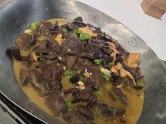 干锅牛肝菌-三宝别院·村宴