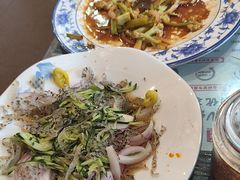 -雪湖煜辰鱼头老店(雪野湖店)