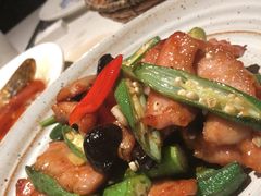 -千百味红餐厅·江西菜(绿地双子塔店)