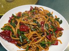 -蘑菇拌面•正宗新疆菜