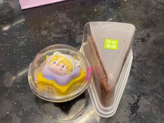 -奈雪的茶(亨特国际广场店)