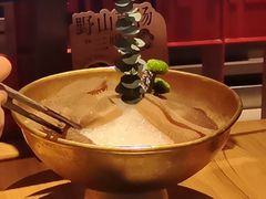 -巴奴毛肚火锅(龙湖锦艺城店)