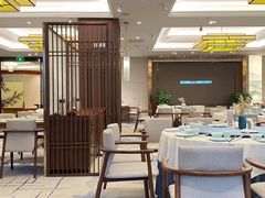 大堂-满江红四季餐厅 · 国家五钻级酒家(新纪元大酒店店)