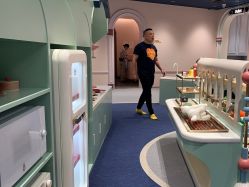 -奈尔宝家庭中心·亲子餐厅(北京东坝万达店)