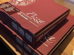 -必胜客(龙吴宅急送店)