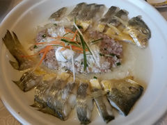 咸蛋黄肉糜蒸黄鱼-郭师傅(殷高西路店)