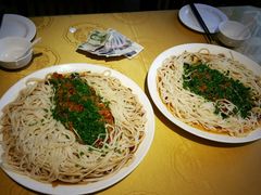 一品鱼头面-焦煤餐厅