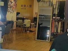 -壹人壹像工作室(购物公园店)