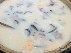 -粤仔湾砂锅粥(金太湖店)