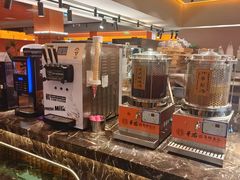 -黑金·寻焰自助百汇·烤肉·火锅(中街店)