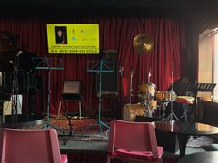 -东岸Cafe 爵士俱乐部