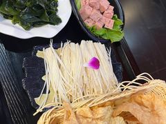 -禄合門美蛙火锅(新街口旗舰店)