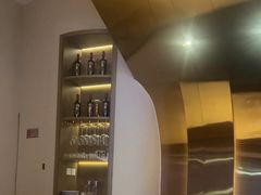 -斯普汇生蚝牛排馆(中骏世界城店)