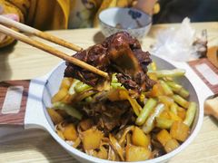 -内蒙焖面大盆骨餐馆(山大路店)