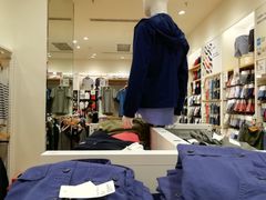 -优衣库(广州番禺万达广场店)