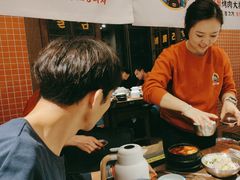 -明洞阿姨·韩式酱蟹烤肉·创意料理(三元桥店)