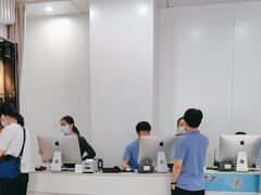 -冰纷万象滑冰场(深圳万象城店)
