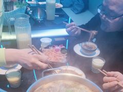 -唯爱KTV聚会餐厅(仙林东城汇店)