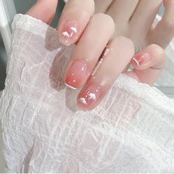 -UGIRL有个美甲
