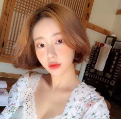 -JK奇积发型连锁机构