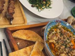 -乡村馕坑肉·烧烤·新疆菜·本地人更爱吃(阿勒泰首店)