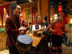 -老滇山寨•云南特色菜•地方菜•民族风情歌舞表演(金碧店)