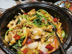 -金太阳海鲜烧烤·本地人餐厅(星海公园店)