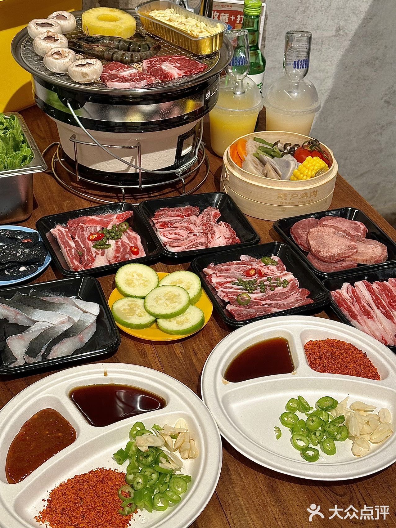 救命！！这家烤肉店把便利店玩明白了！！