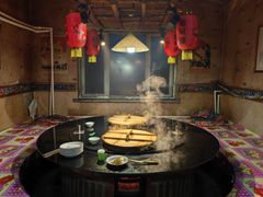 -鱼窝棚柴火铁锅炖(富山屯店)