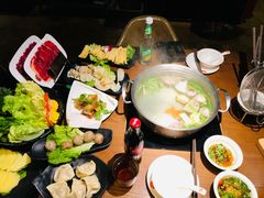 -牛焱·贵州黄牛肉火锅(城西银泰店)