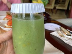 -深圳星河丽思卡尔顿酒店