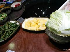-营信刘罗锅铁锅炖(建华店)