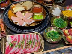 -韩味南山塔·烤肉自助(中骏世界城店)