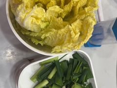 -鲁员外地锅鸡地锅鱼(古墩路店)