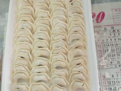 -红樱桃月嫂育婴师(徐汇总店)