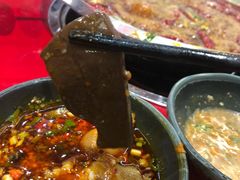 -谭鸭血老火锅(七宝万科广场店)