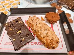 -HOT CRUSH趁热集合·现烤面包(环球港店)