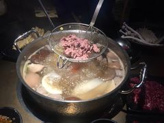 -左庭右院鲜牛肉火锅(新梅广场店)
