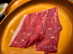 -牛YO寿喜烧·铁板烧和牛火锅自助(市府恒隆店)